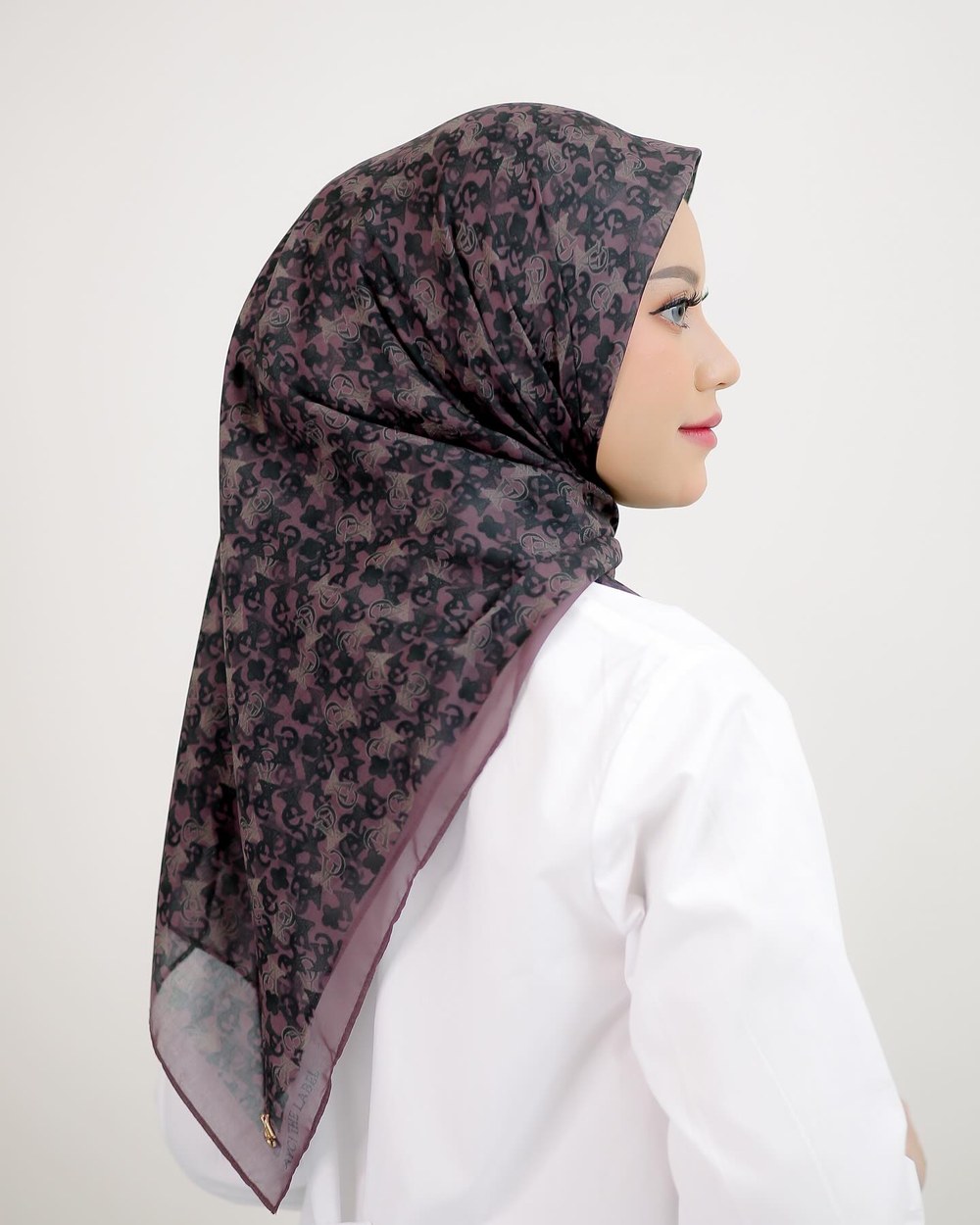 Safiya White Abaya foto 4